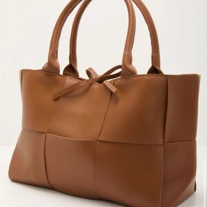 Maphie Woven Tote Bag